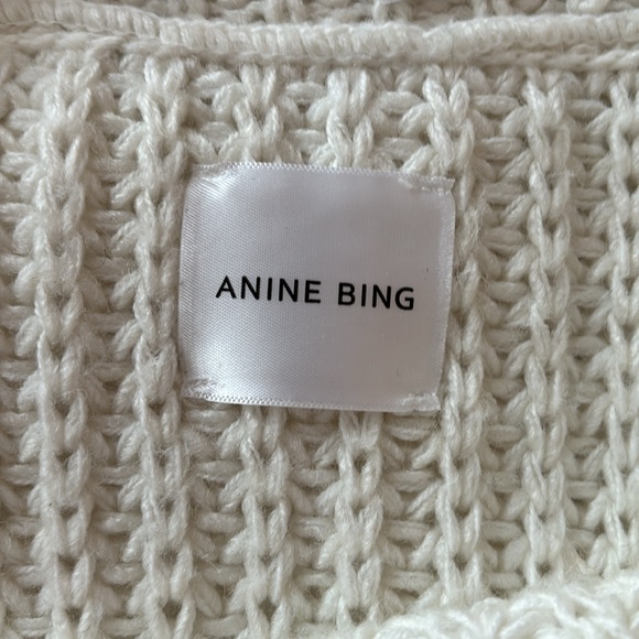 GUC Anine Bing Cozy White Sweater - XS (oversized) - Picture 5 of 8